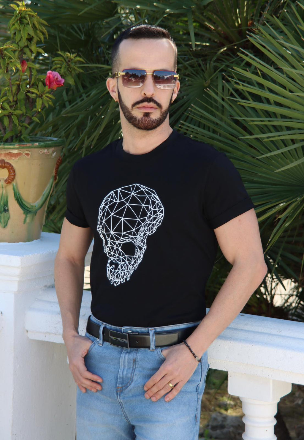 Skull Geometry™ – Camiseta Minimalista Premium
