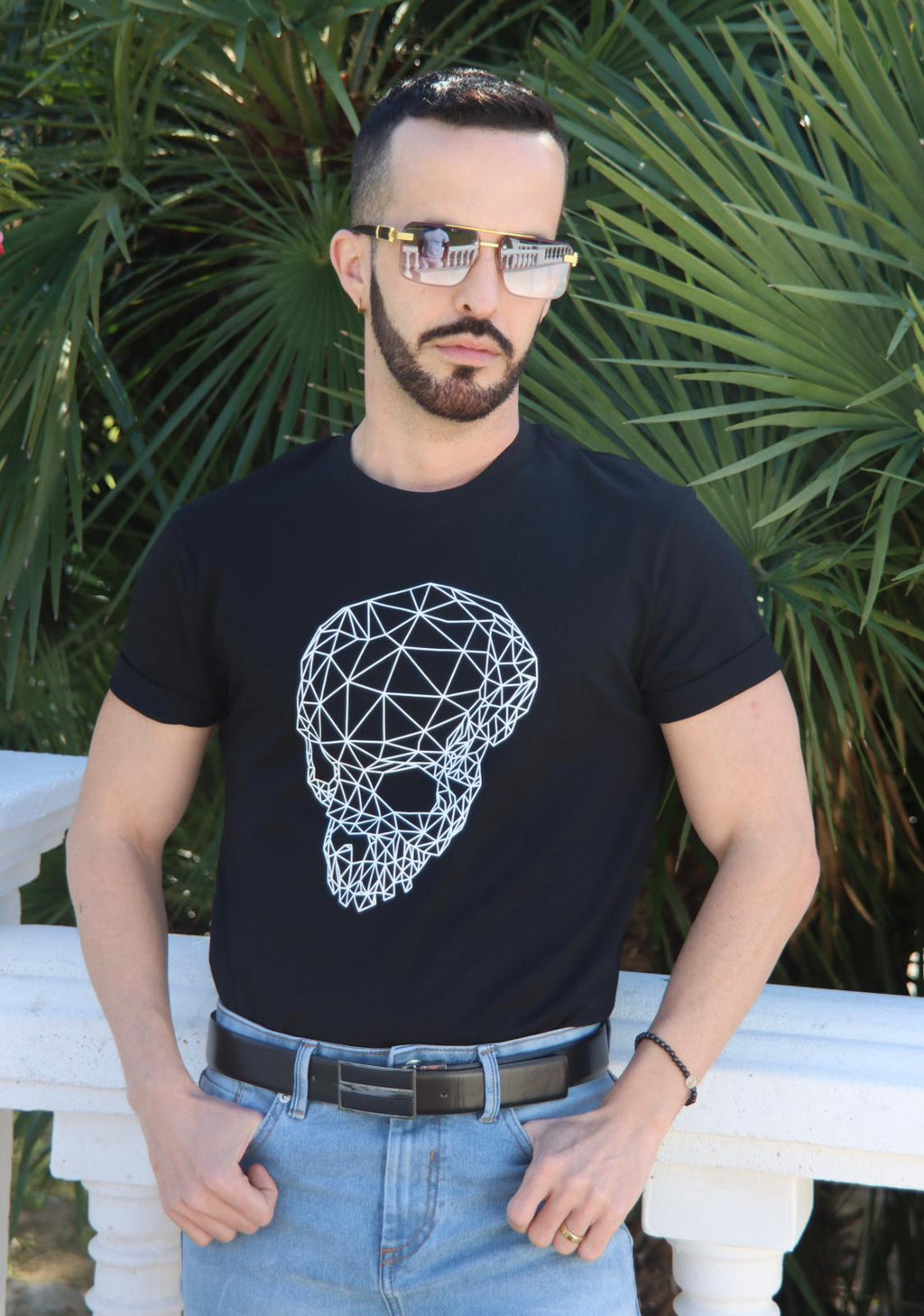 Skull Geometry™ – Camiseta Minimalista Premium